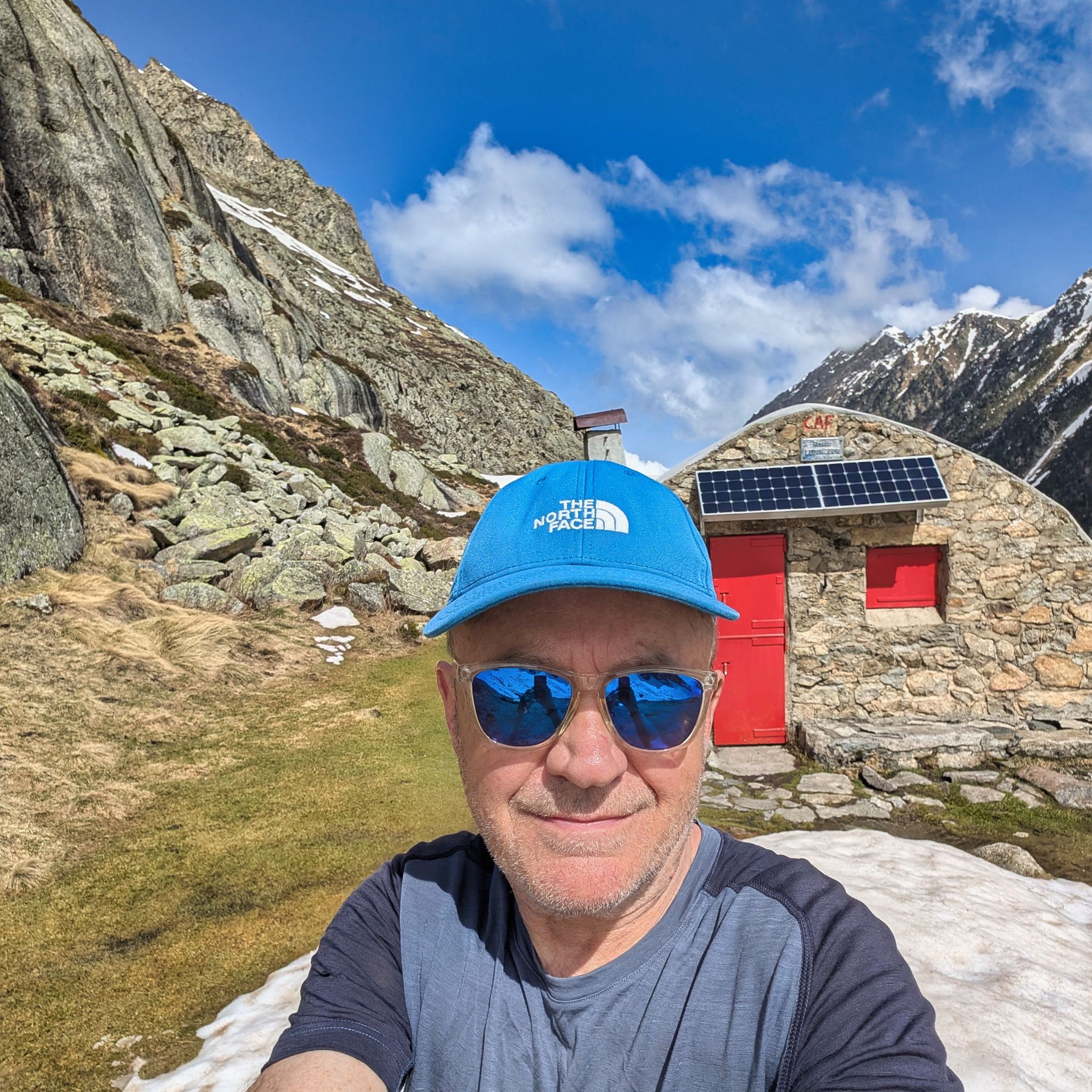 PXL 20250406 105717561