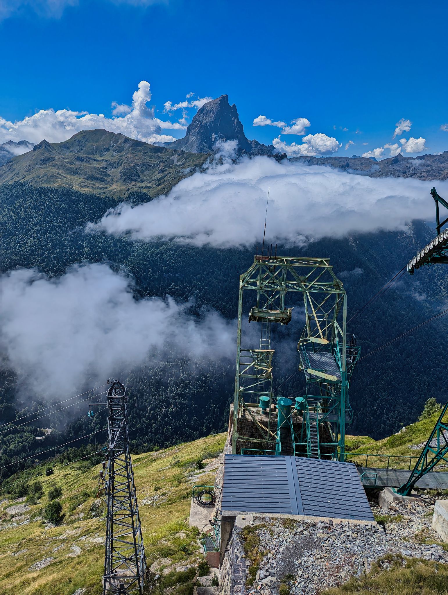 PXL 20240816 105654915