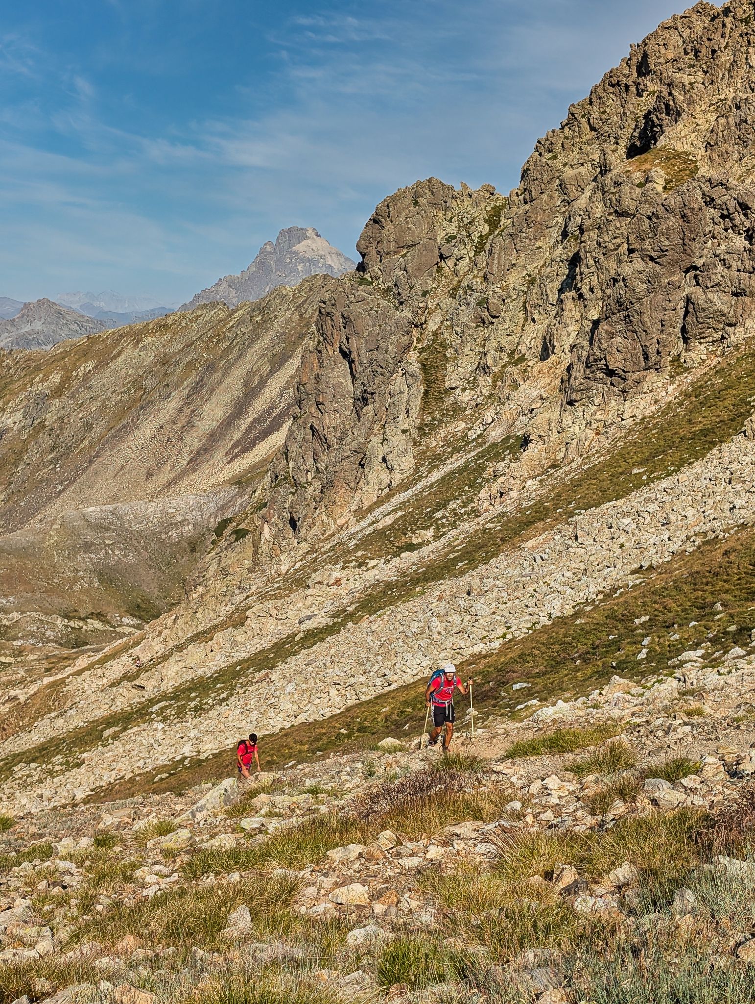 PXL 20250814 074234190