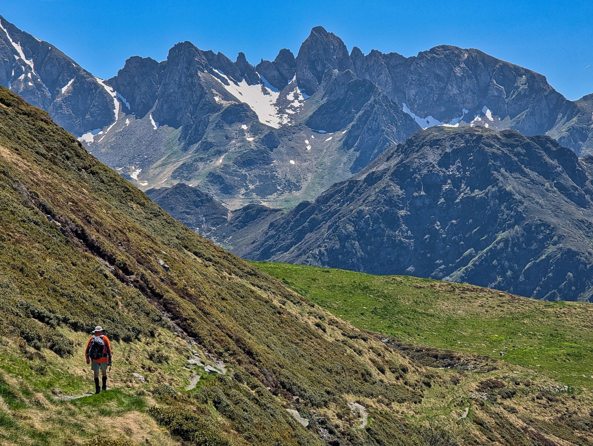 PXL 20250529 132503806