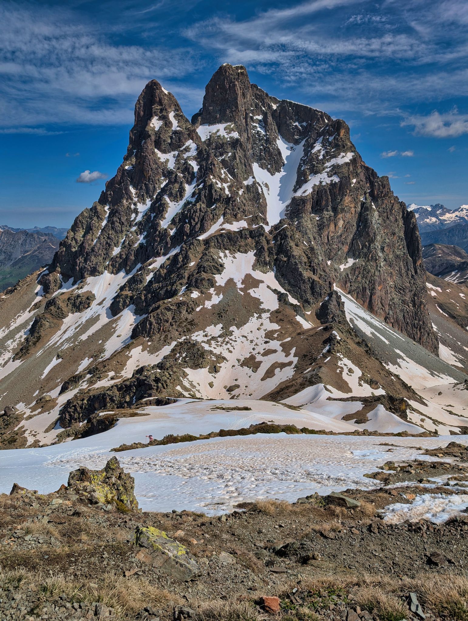 PXL 20250518 091719874