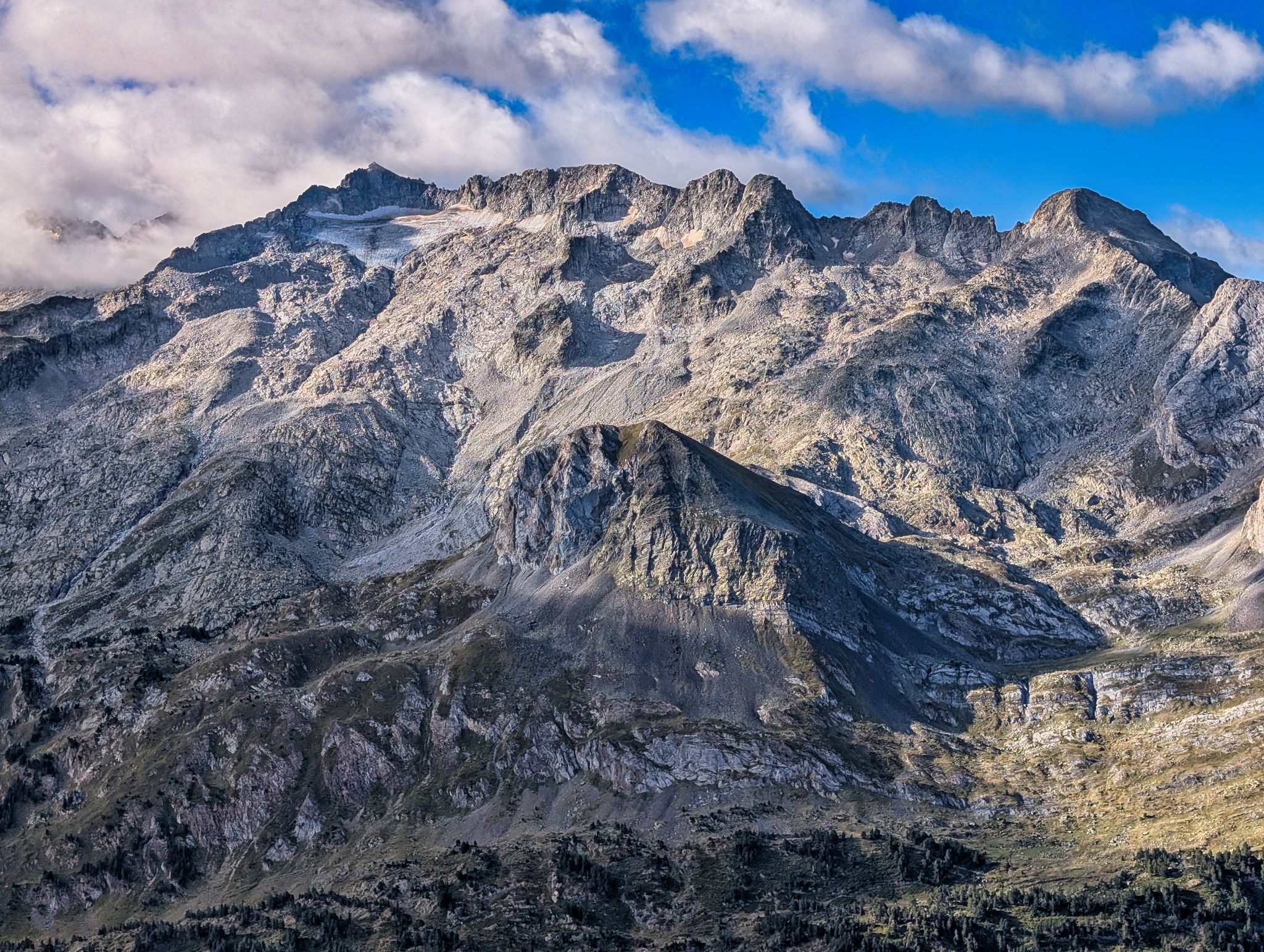 PXL 20250830 074203490