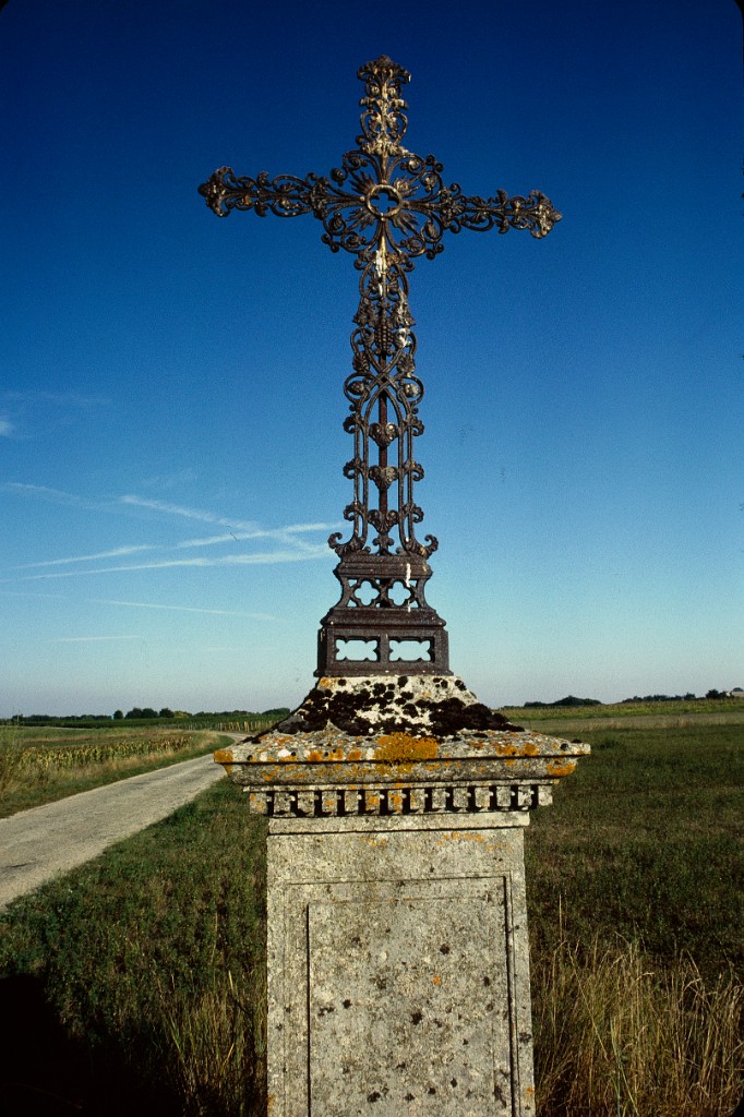 Croix styzans 1979