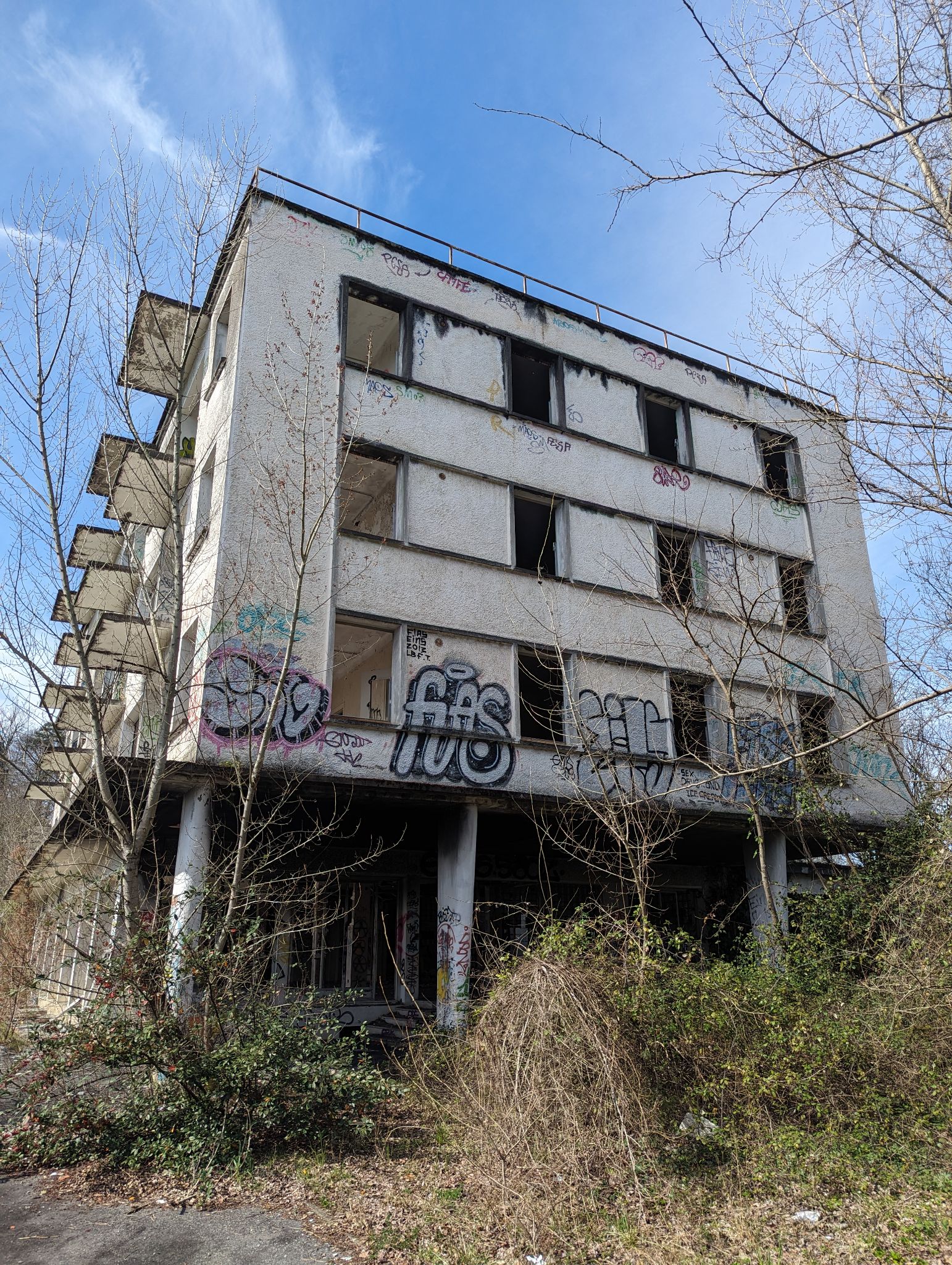 Le sanatorium à Juju