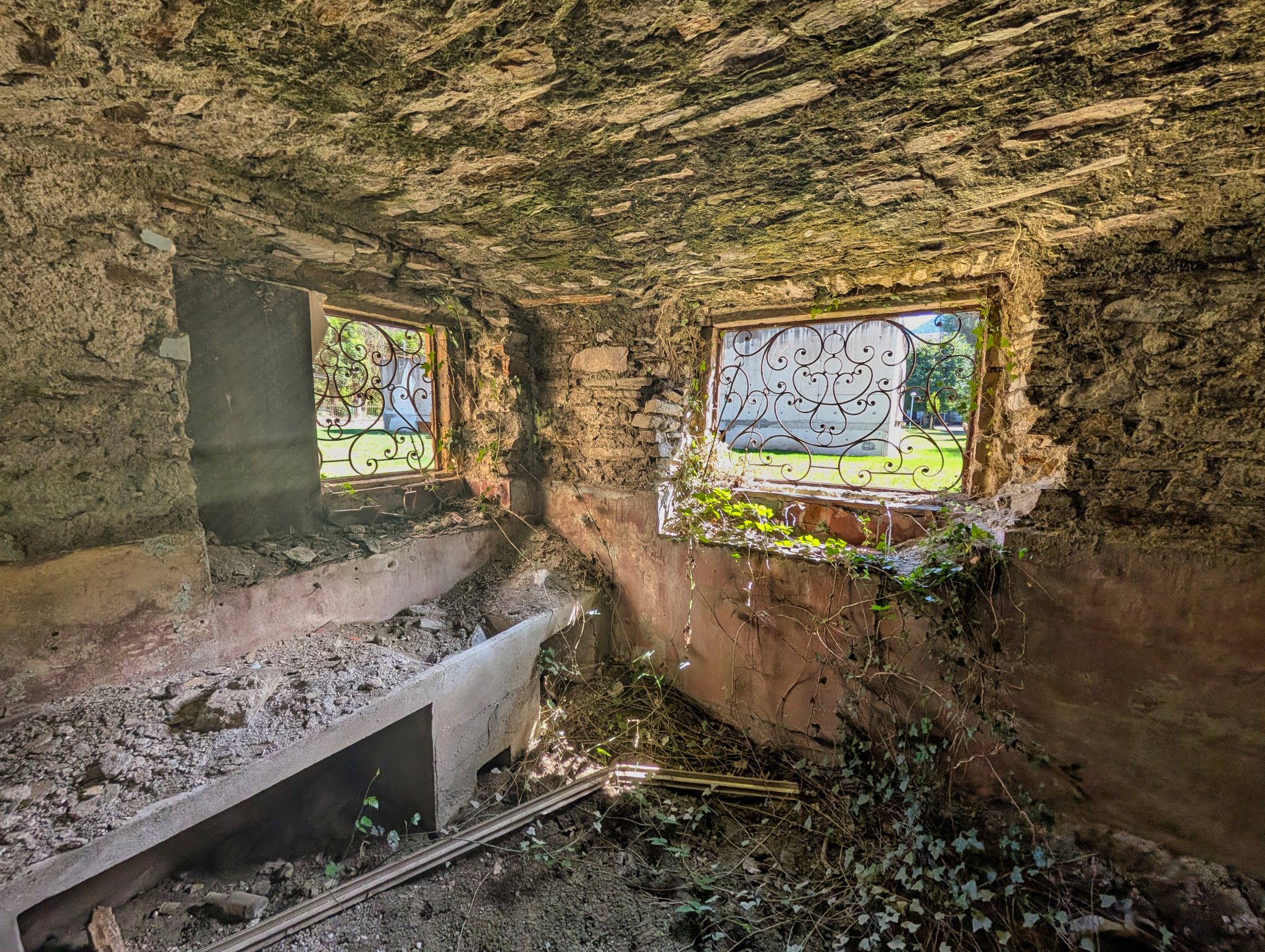 PXL 20250830 133046836